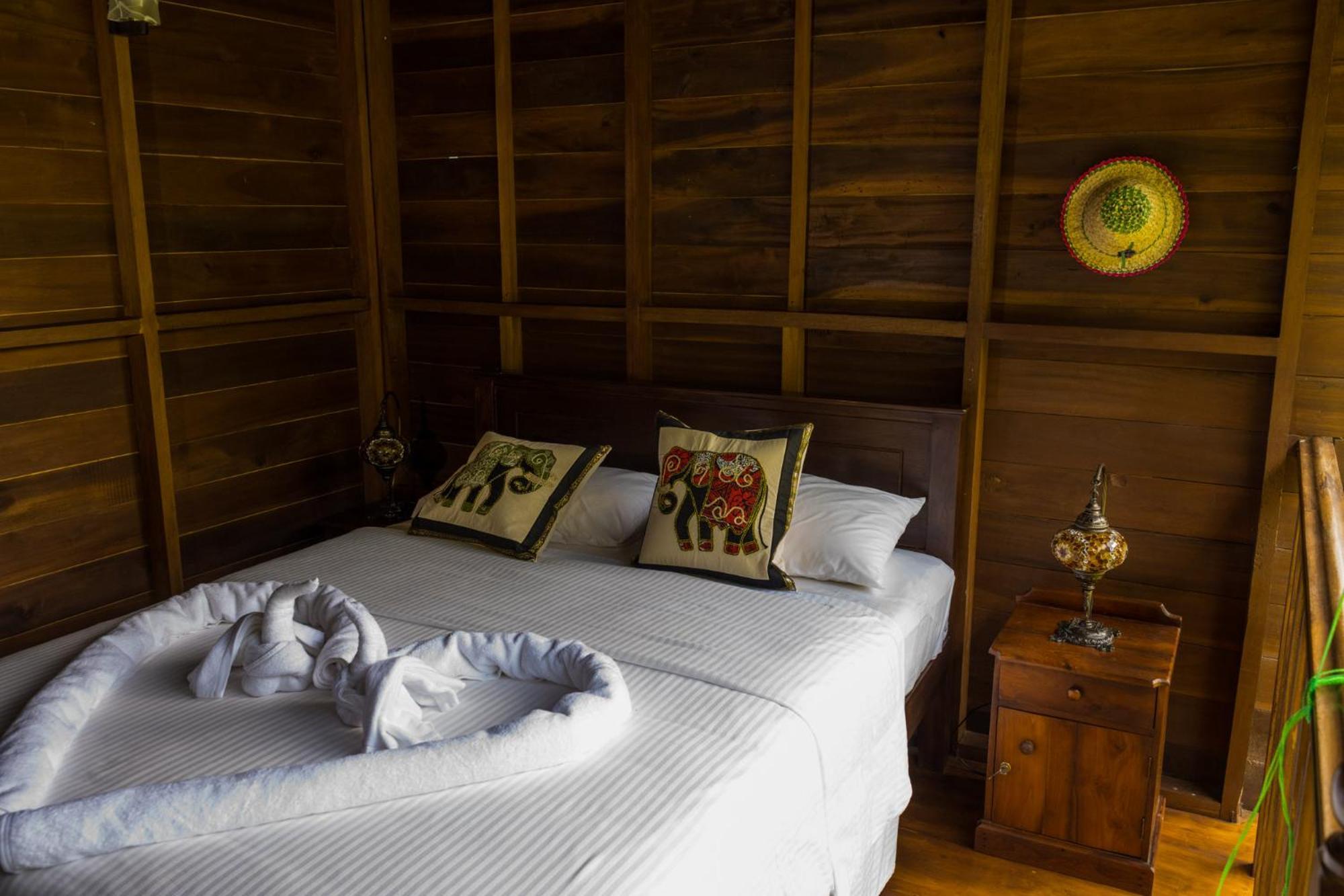 Wanakaset Forest Glamping Kitulgala Kültér fotó