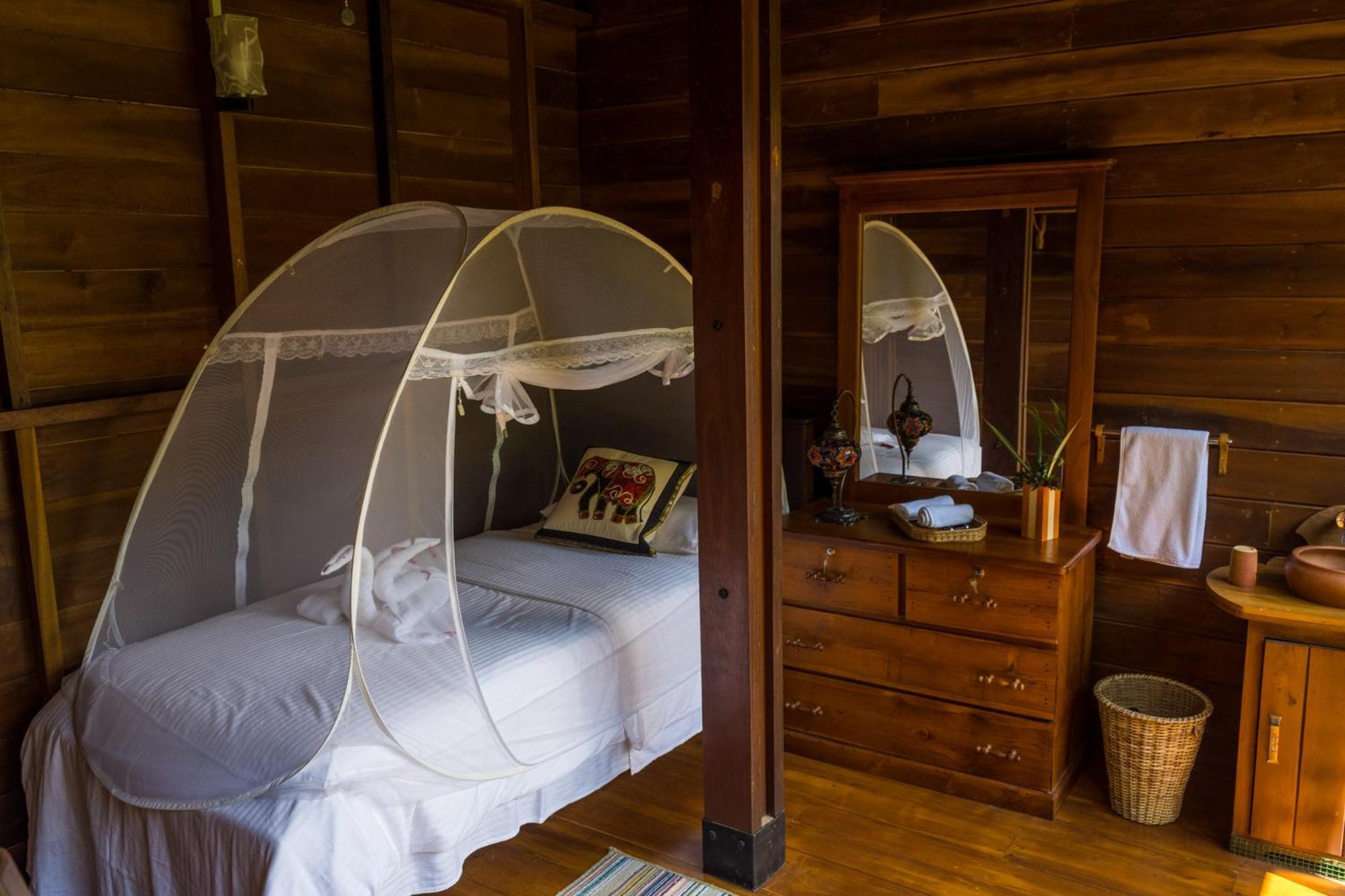 Wanakaset Forest Glamping Kitulgala Kültér fotó